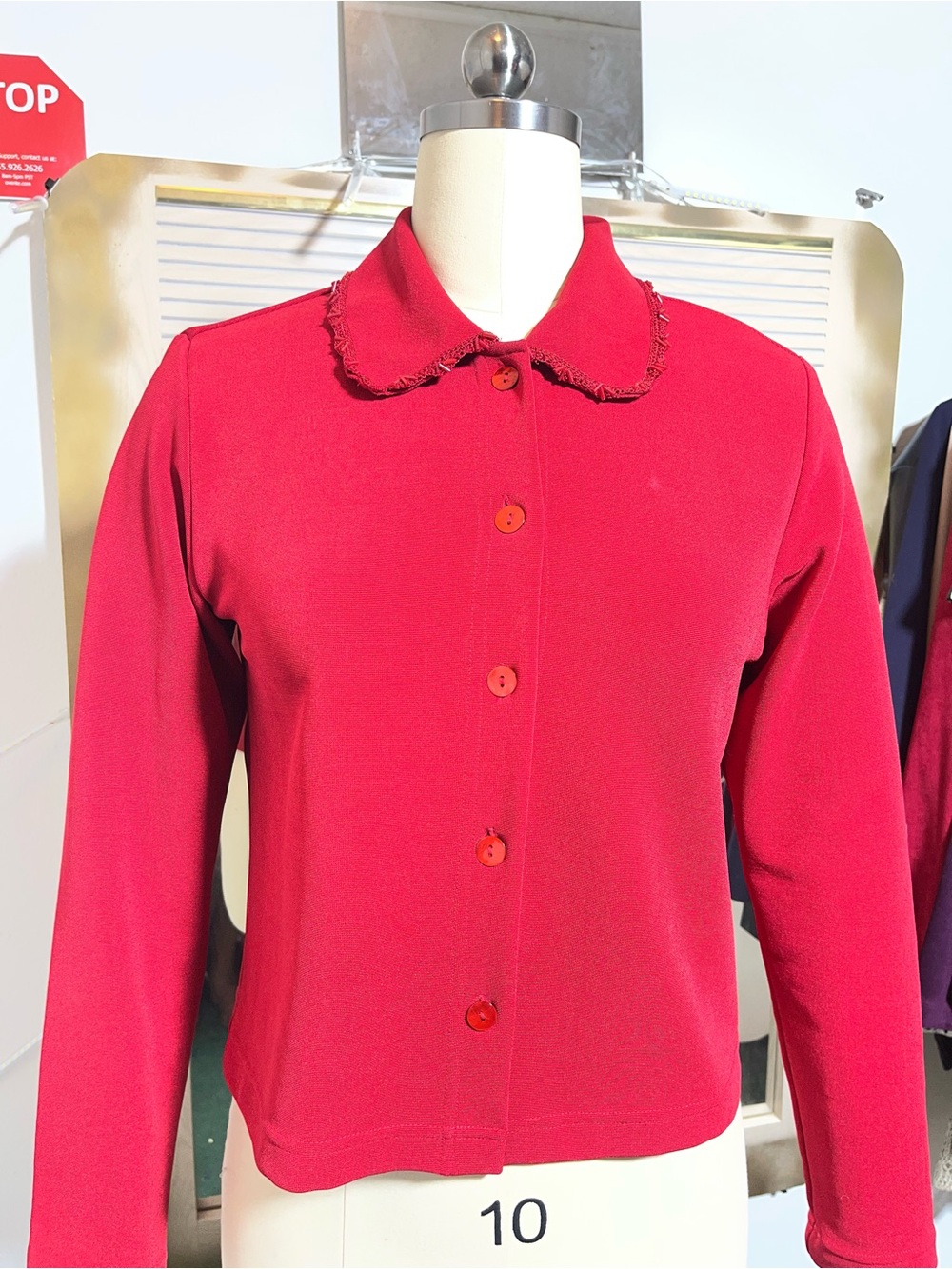 Dominique Boutique Coral Gables Red Beaded Collar Jacket Vintage women’s medium